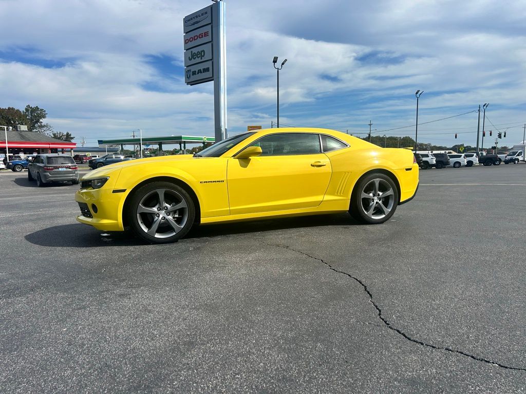 Used 2014 Chevrolet Camaro 1LT with VIN 2G1FB1E35E9320658 for sale in Benton, KY