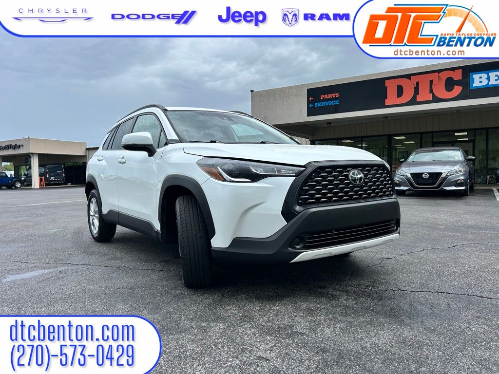 2022 Toyota Corolla Cross LE