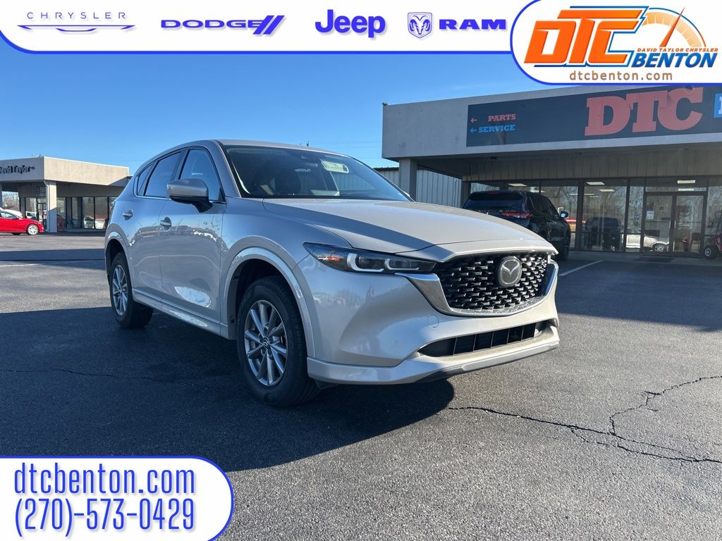 2025 Mazda CX-5 Base's photo
