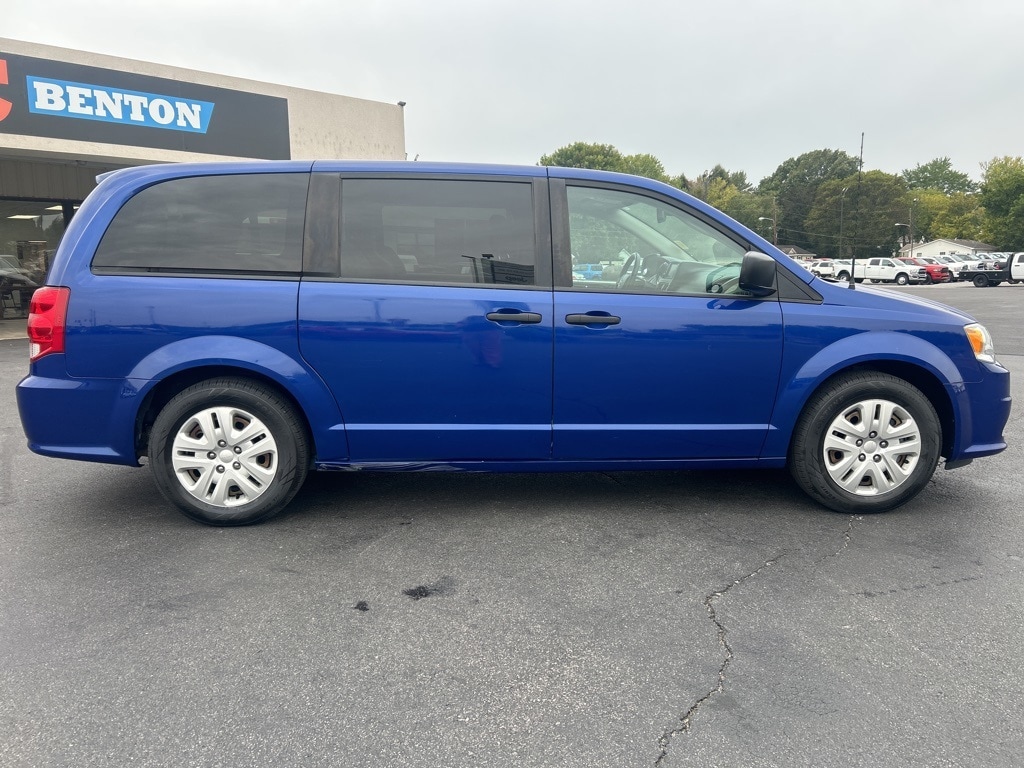 Used 2019 Dodge Grand Caravan SE with VIN 2C4RDGBG1KR809496 for sale in Benton, KY