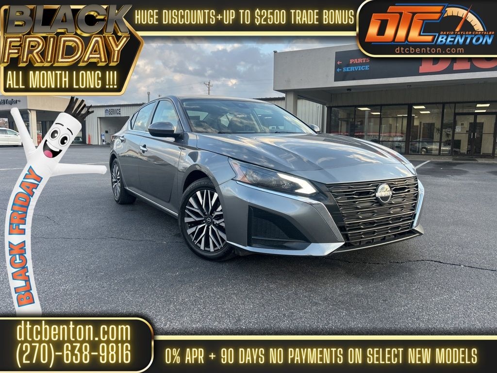 Used 2023 Nissan Altima 2.5 SV Sedan