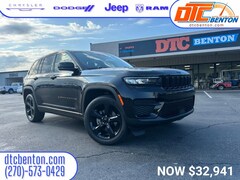 2022 Jeep Grand Cherokee Altitude SUV