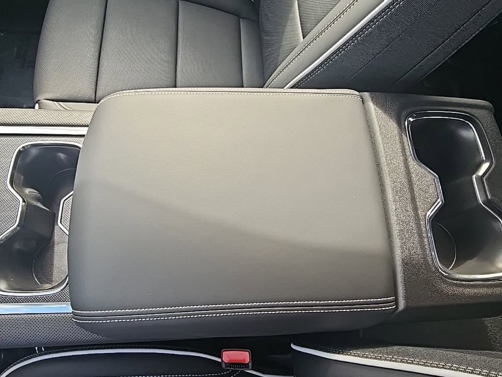 2026 GMC Sierra EV Elevation - Photo 21