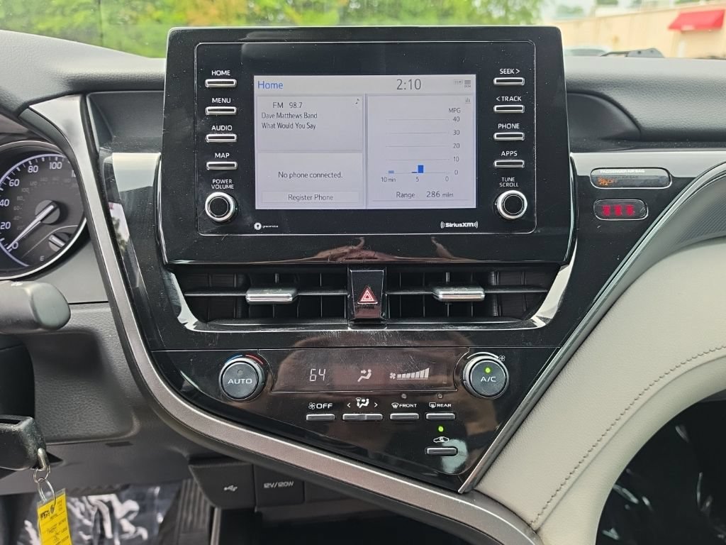 2021 Toyota Camry SE - Photo 20