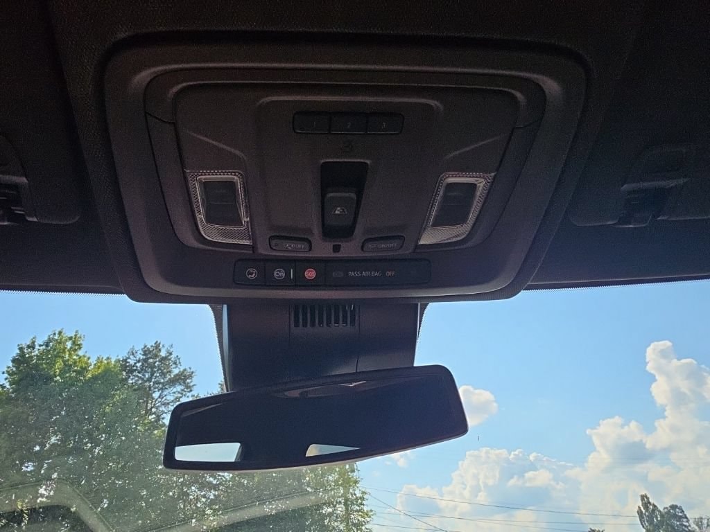 2023 GMC Sierra 1500 SLT - Photo 29