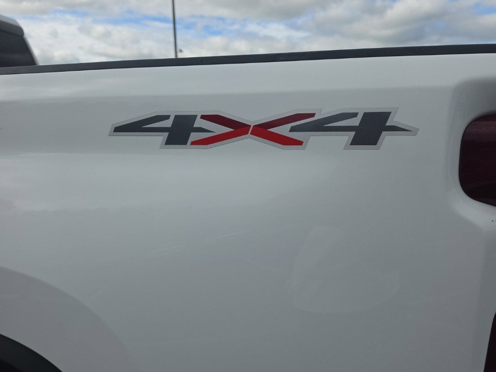 2021 Chevrolet Silverado 2500HD Custom - Photo 16