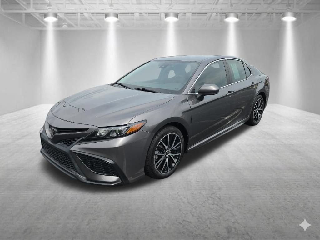 2021 Toyota Camry SE - Photo 8