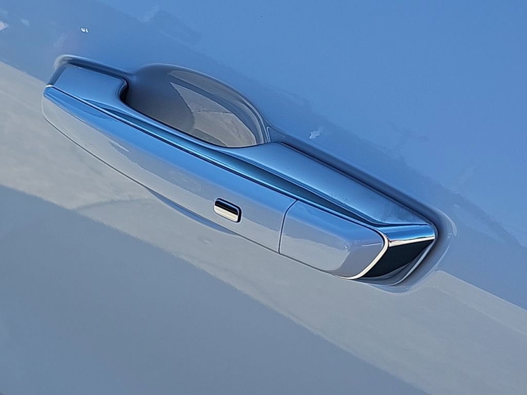 2026 GMC Acadia Denali - Photo 10