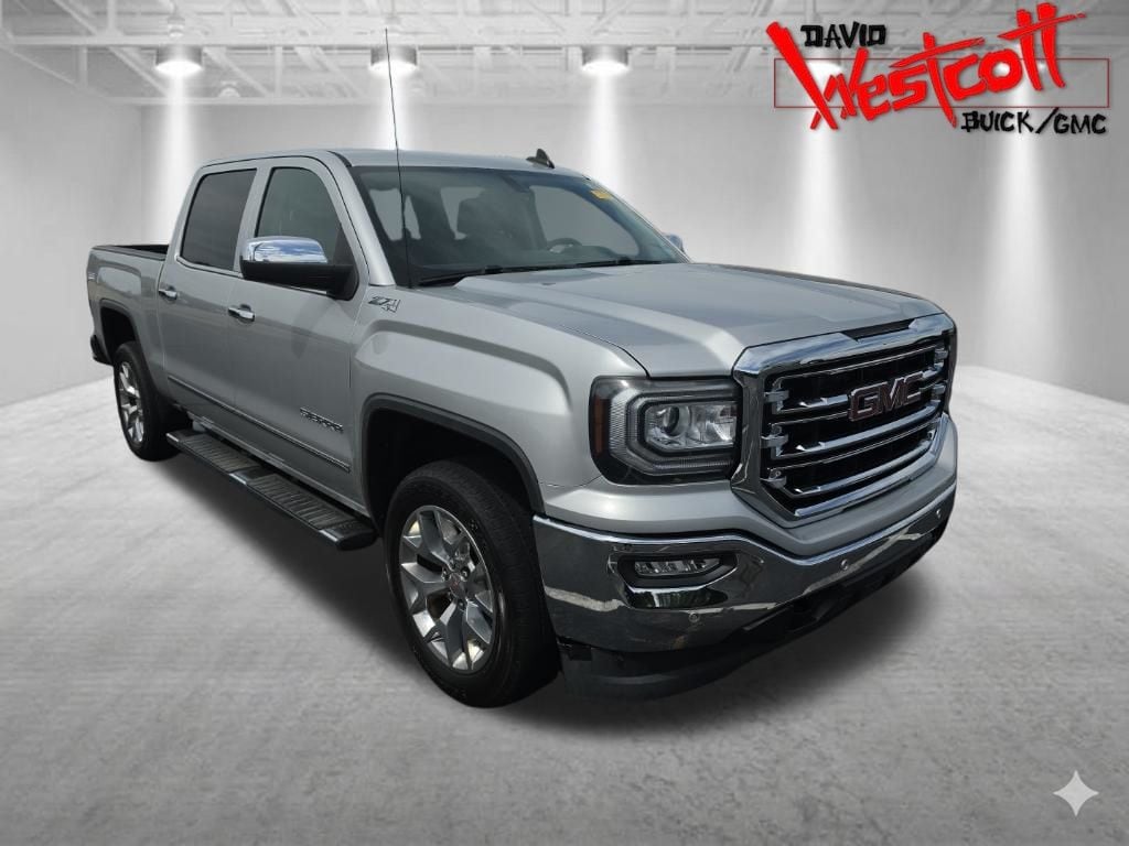 2018 GMC Sierra 4WD Crew Cab Short Box SLT's photo