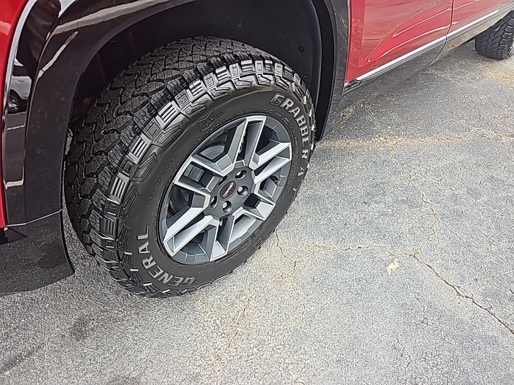 2026 GMC Terrain AT4 - Photo 8