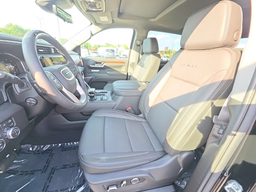 2026 GMC Sierra 1500 Denali - Photo 13