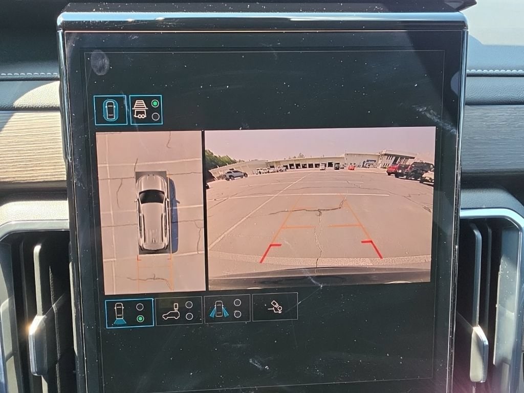 2026 GMC Acadia Denali - Photo 31