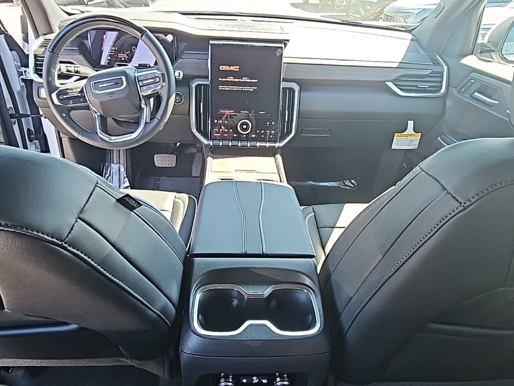2026 GMC Acadia Denali - Photo 16