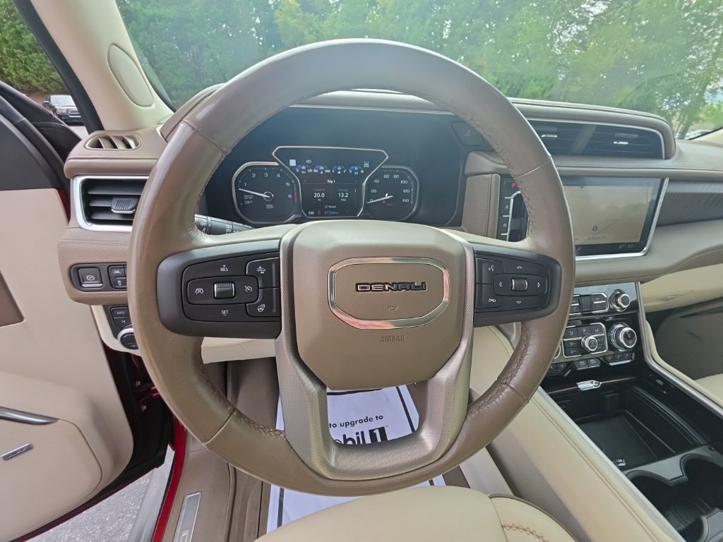 2021 GMC Yukon Denali - Photo 28