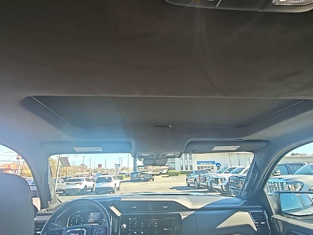 2026 GMC Sierra 1500 AT4X - Photo 15