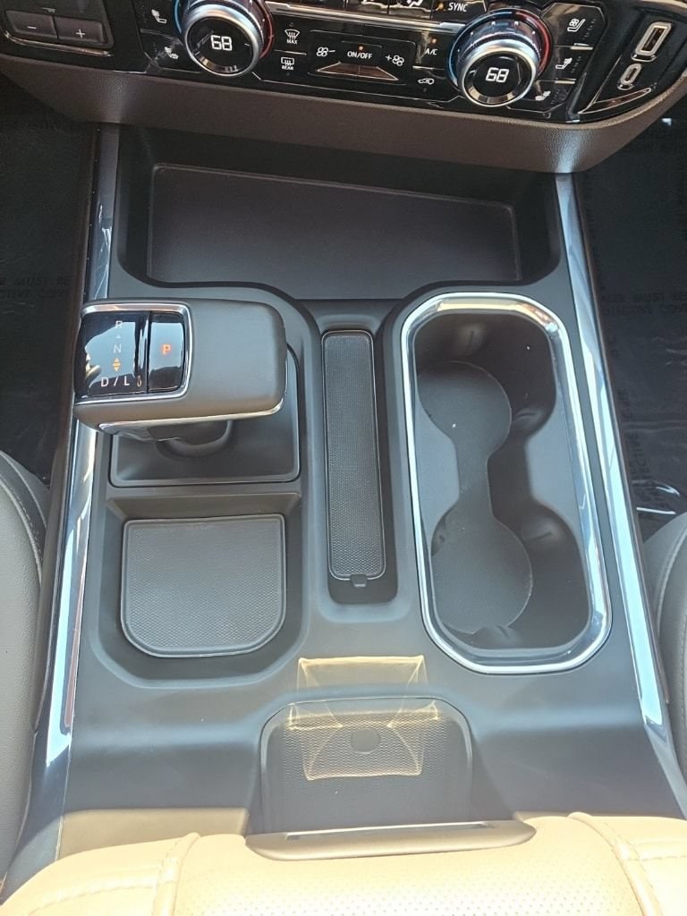 2023 GMC Sierra 1500 SLT - Photo 28