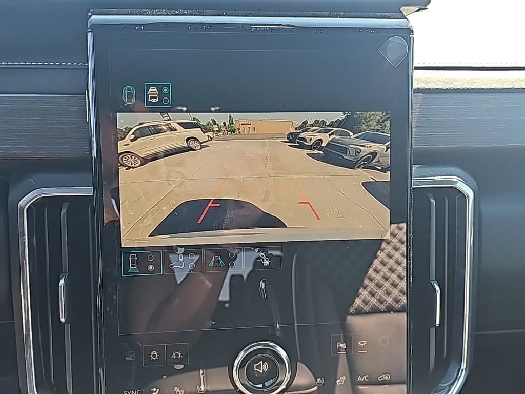 2026 GMC Acadia Denali - Photo 26