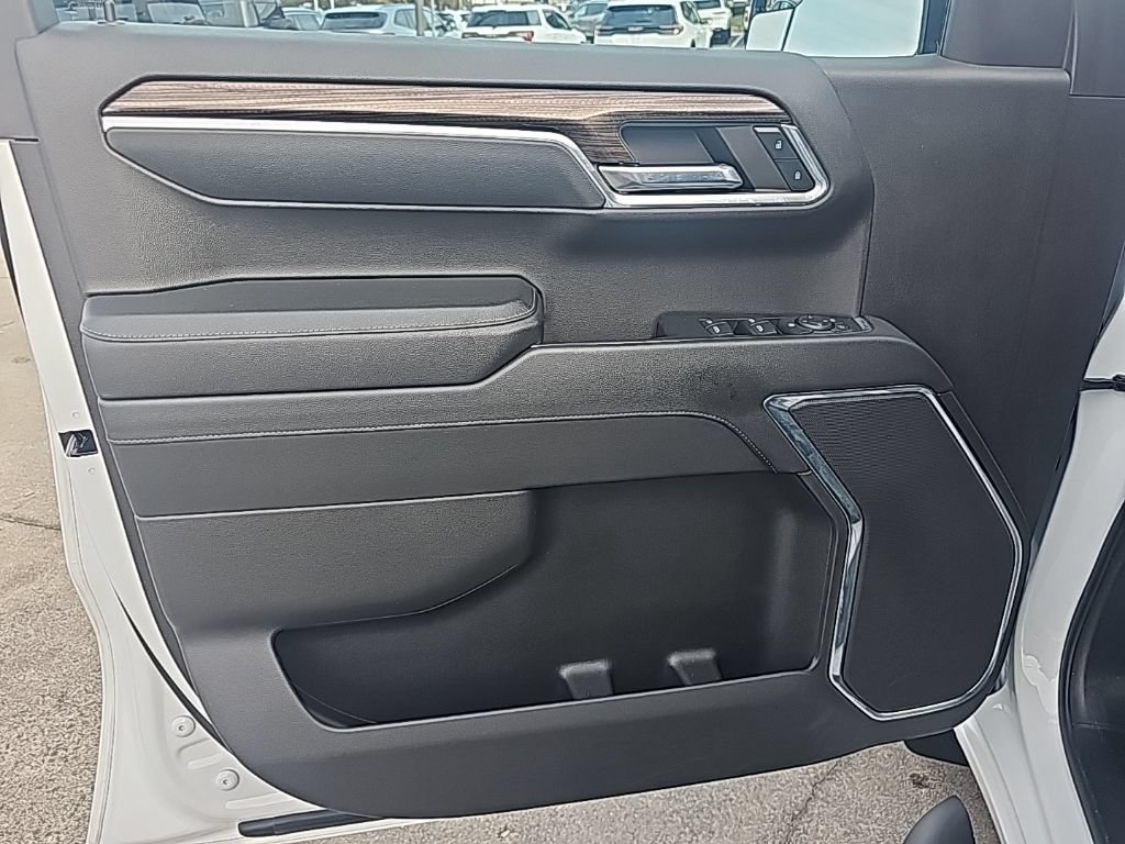 2023 Chevrolet Silverado 1500 RST - Photo 11