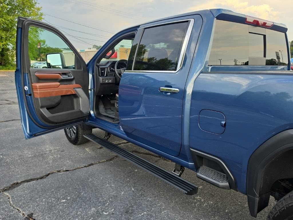 2026 GMC Sierra 2500HD Denali Ultimate - Photo 17