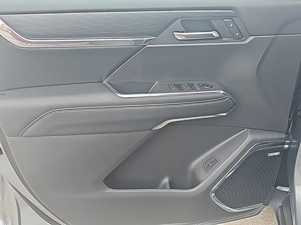 2026 GMC Acadia Elevation - Photo 11
