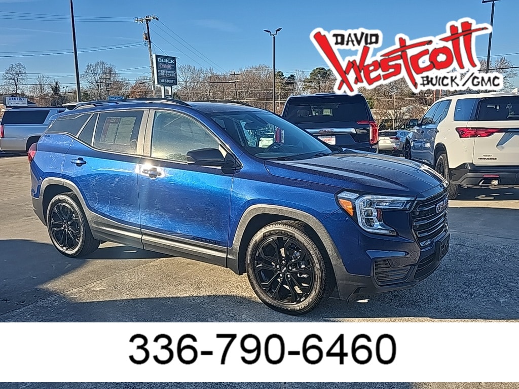 2022 GMC Terrain SLE's photo