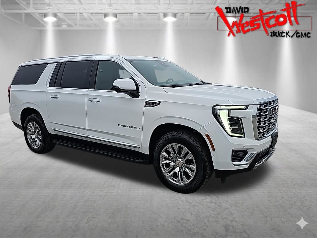 2025 GMC Yukon Denali AWD's photo