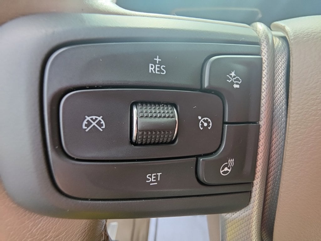 2021 GMC Yukon Denali - Photo 29