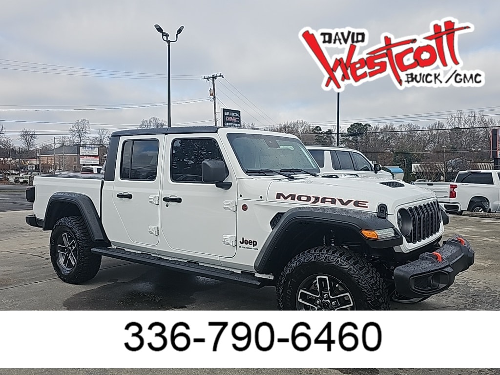2024 Jeep Gladiator Mojave's photo