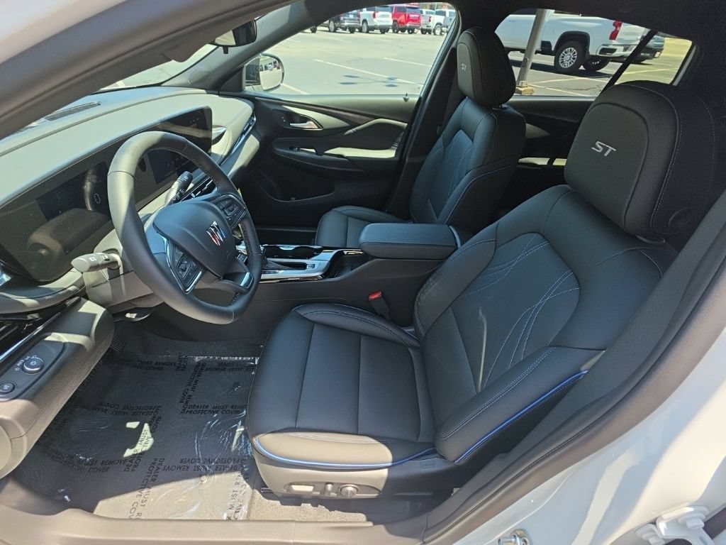2026 Buick Envista Sport Touring - Photo 14
