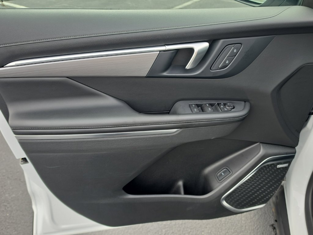 2025 Buick Enclave Preferred - Photo 15