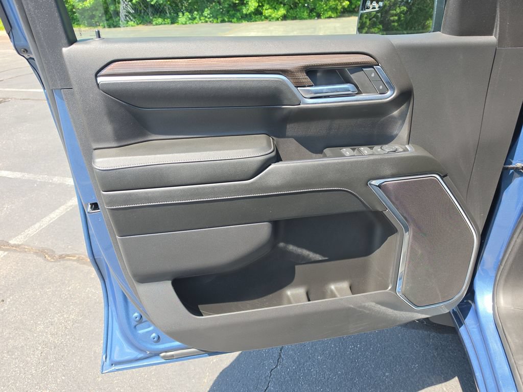 2024 Chevrolet Silverado 1500 LT - Photo 18