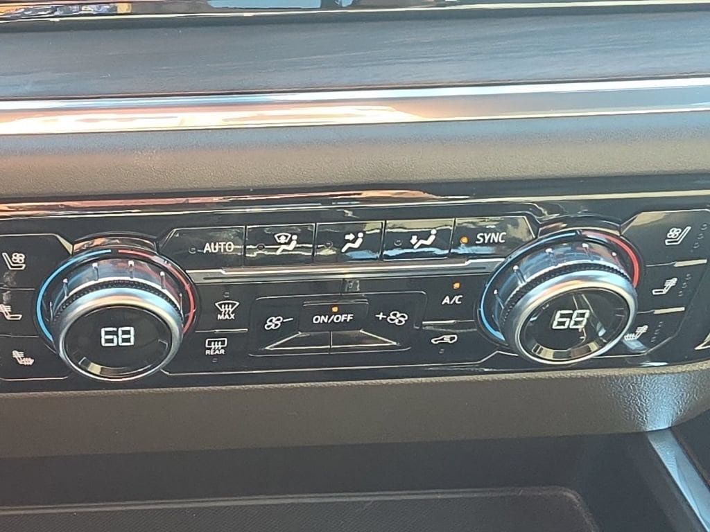 2023 GMC Sierra 1500 SLT - Photo 27