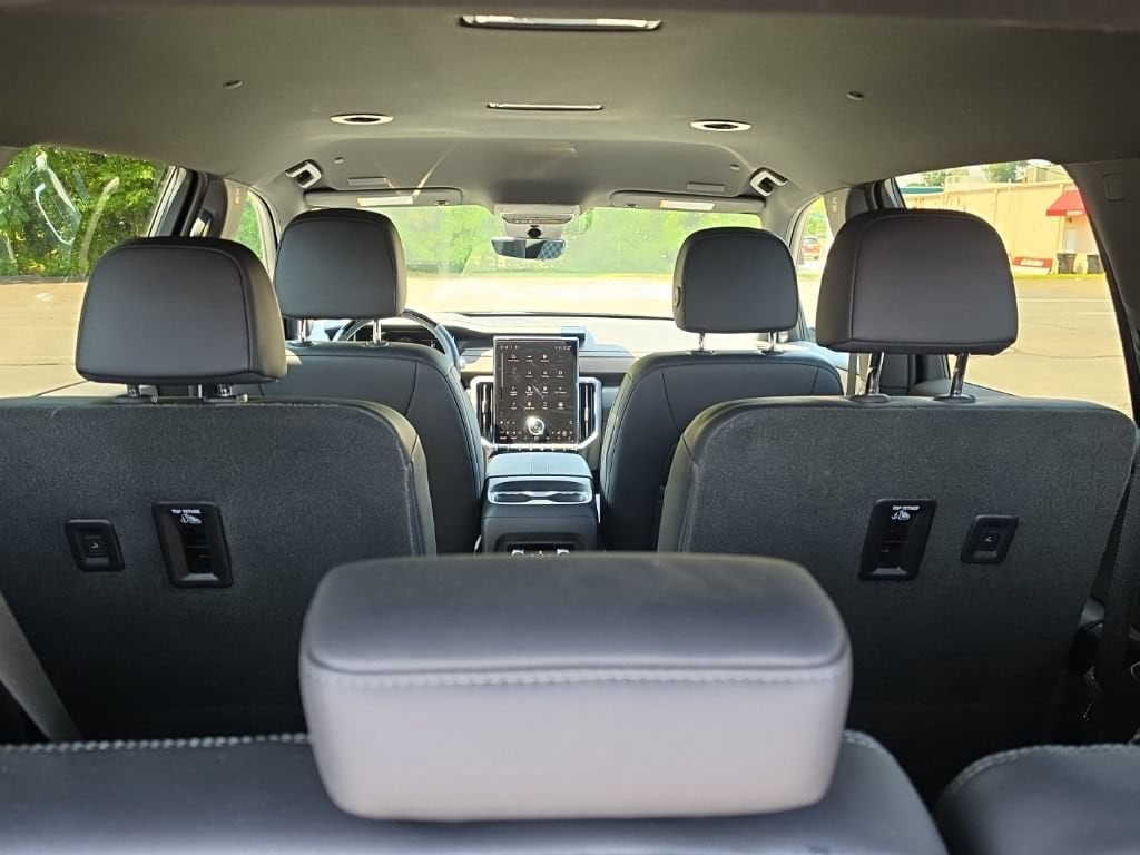 2026 GMC Acadia Denali - Photo 15