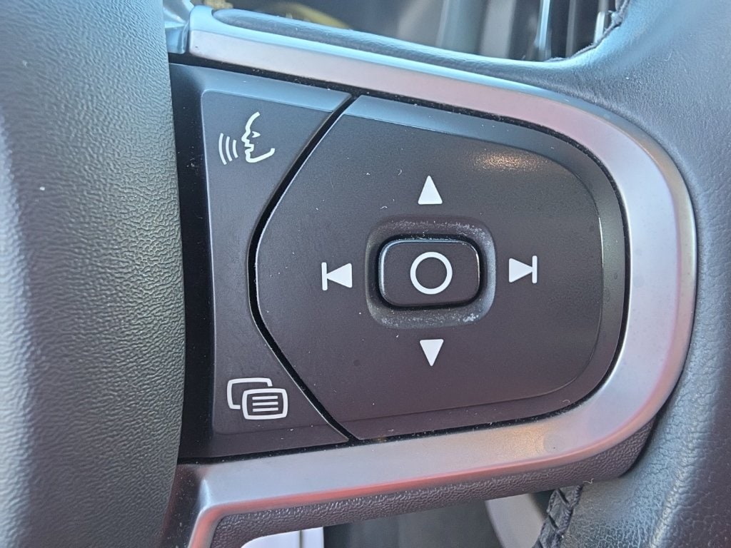 2021 Volvo XC60 Momentum - Photo 18