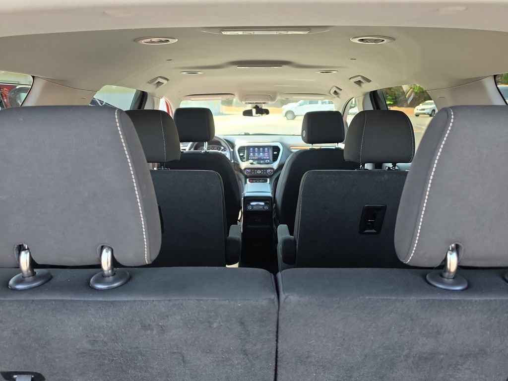 2023 GMC Acadia SLE - Photo 25