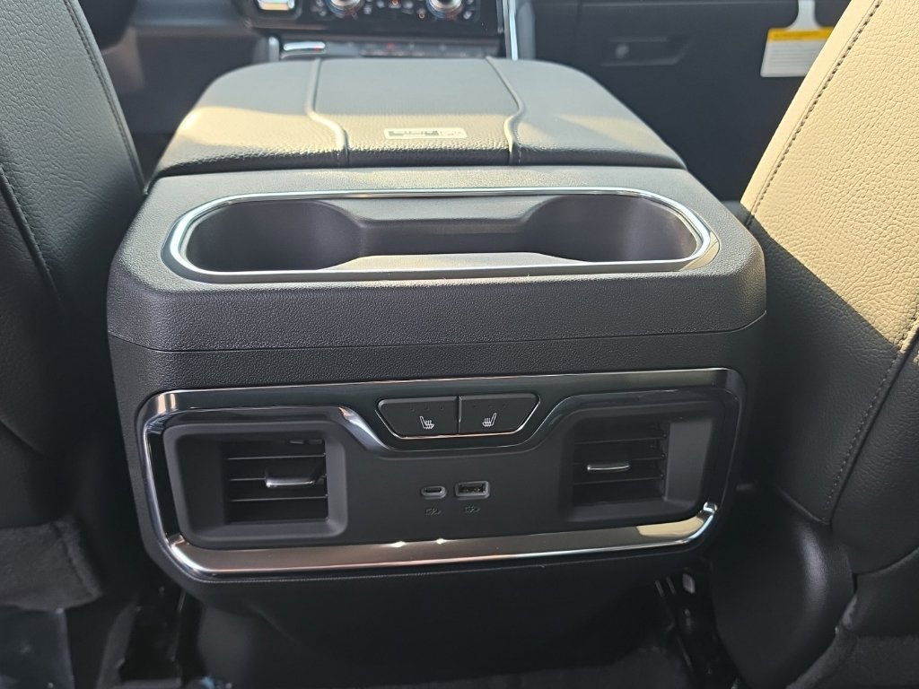 2026 GMC Sierra 1500 Denali - Photo 17