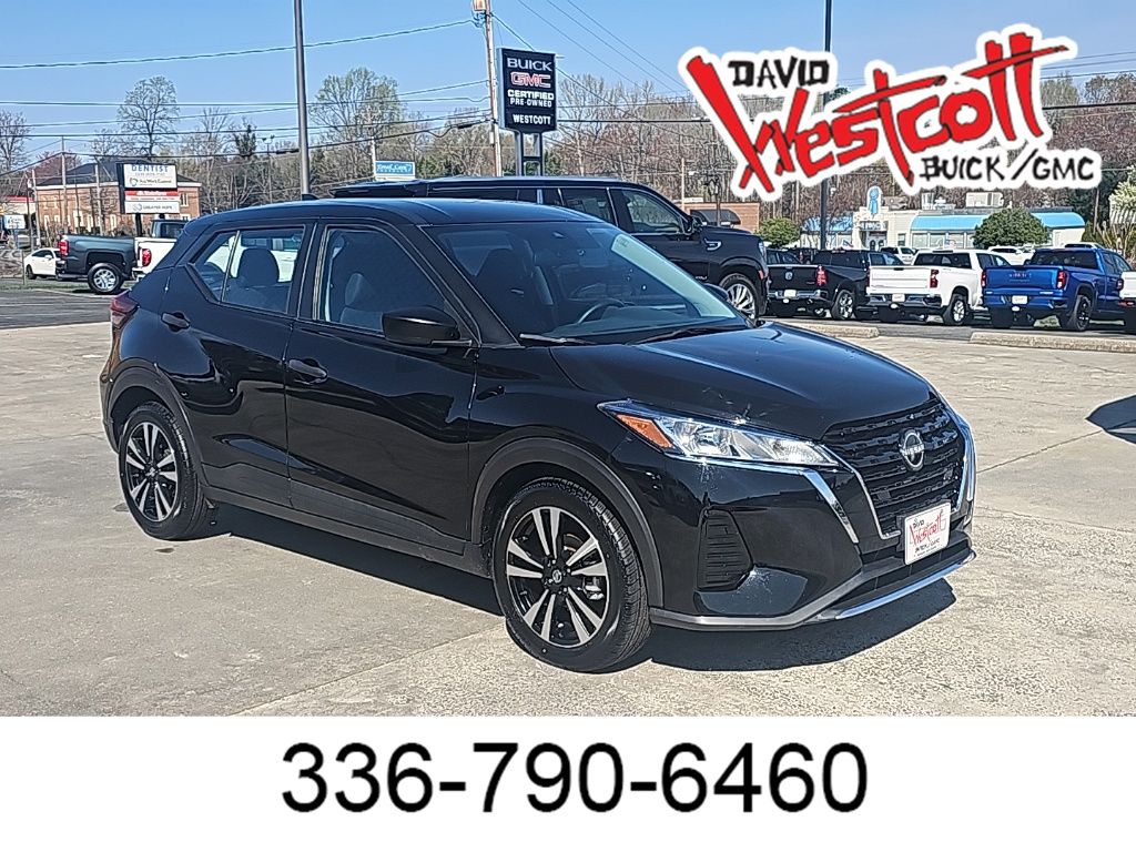 2023 Nissan Kicks S