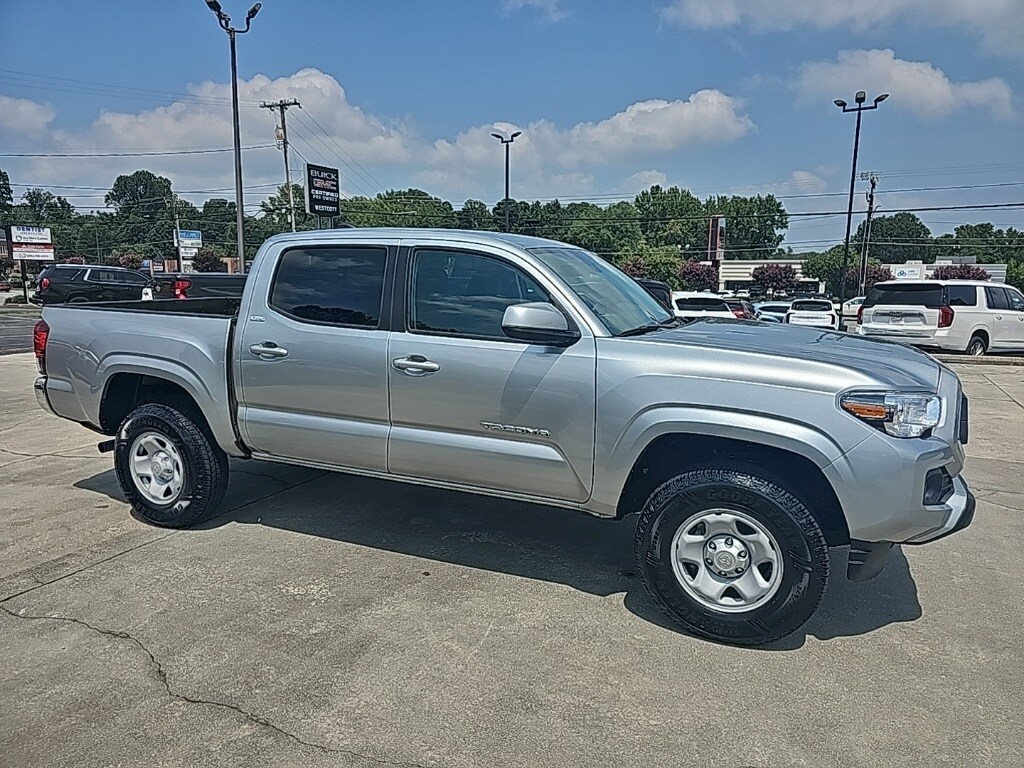 2023 Toyota Tacoma SR5 photo 2