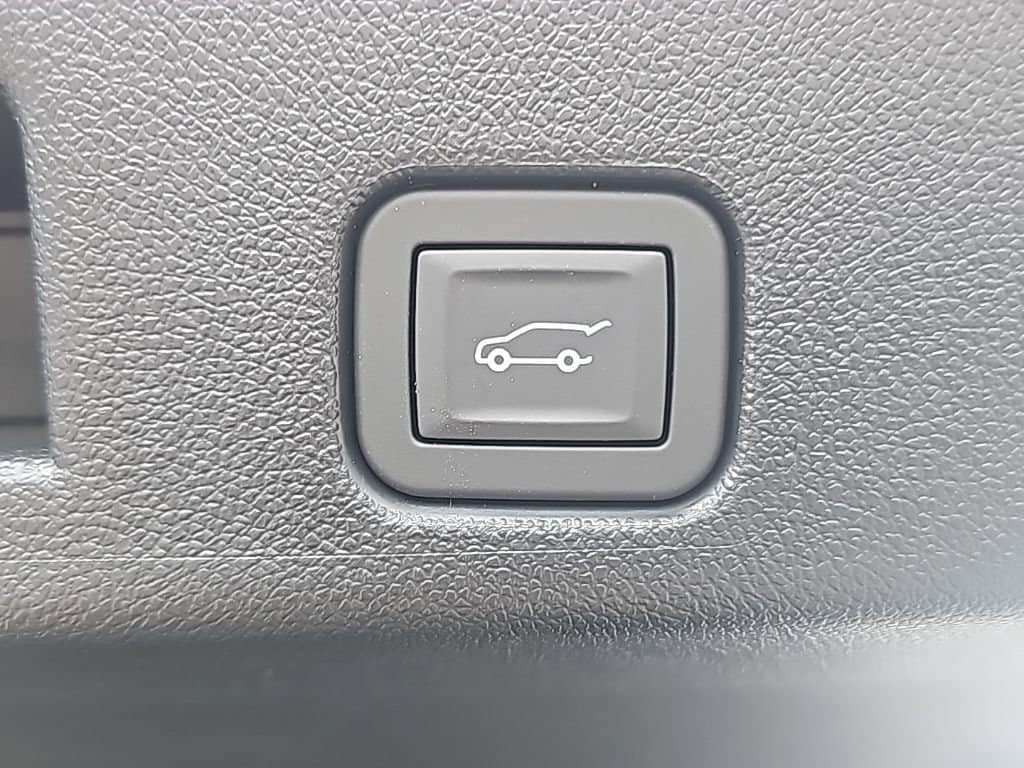 2026 GMC Acadia Elevation - Photo 7