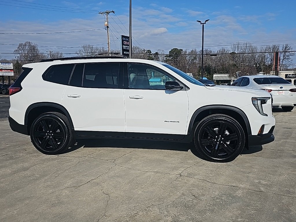2025 Gmc Acadia Elevation photo 2