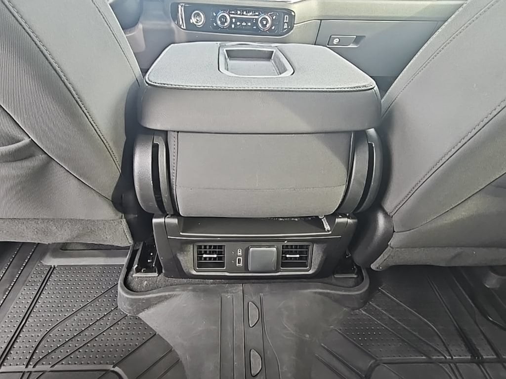 2023 Chevrolet Silverado 1500 RST - Photo 16