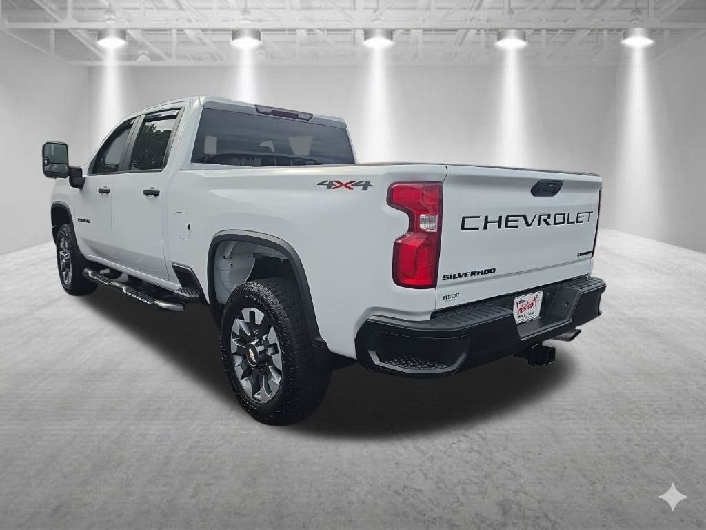 2021 Chevrolet Silverado 2500HD Custom - Photo 9