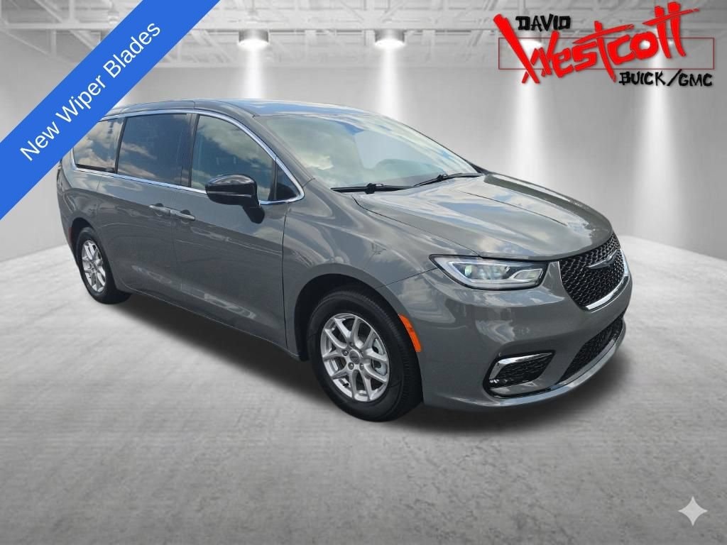 2025 Chrysler Pacifica