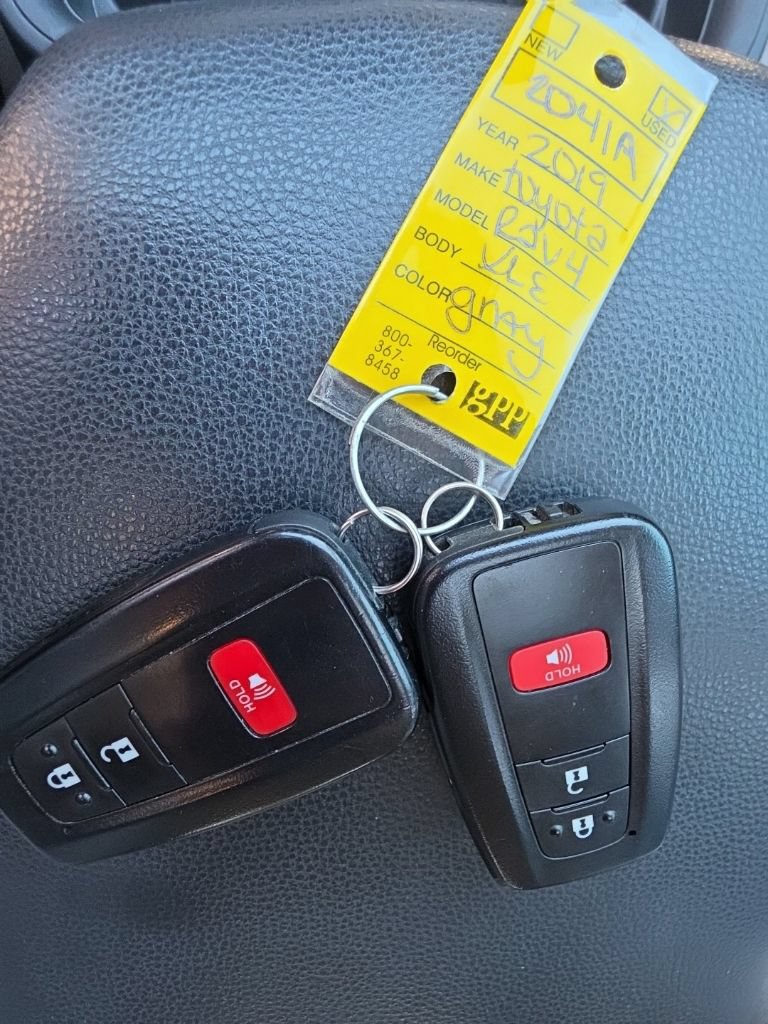 2019 Toyota RAV4 XLE - Photo 26