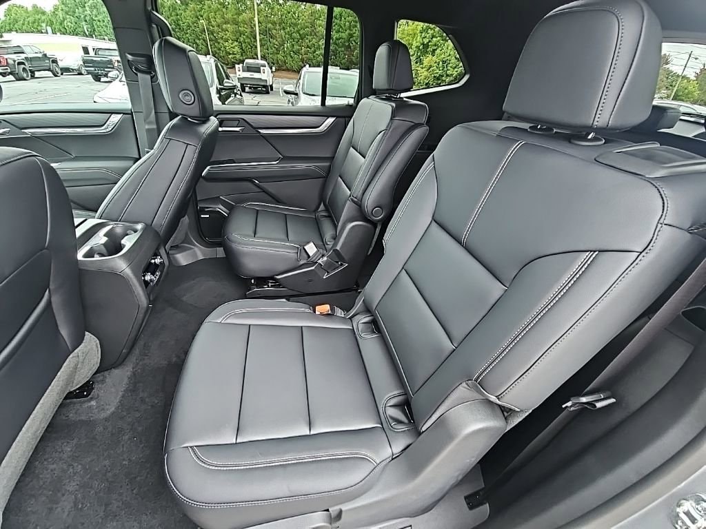 2026 GMC Acadia Elevation - Photo 14