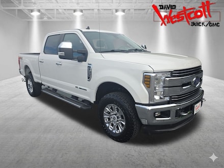 2019 Ford F-250SD Lariat Truck
