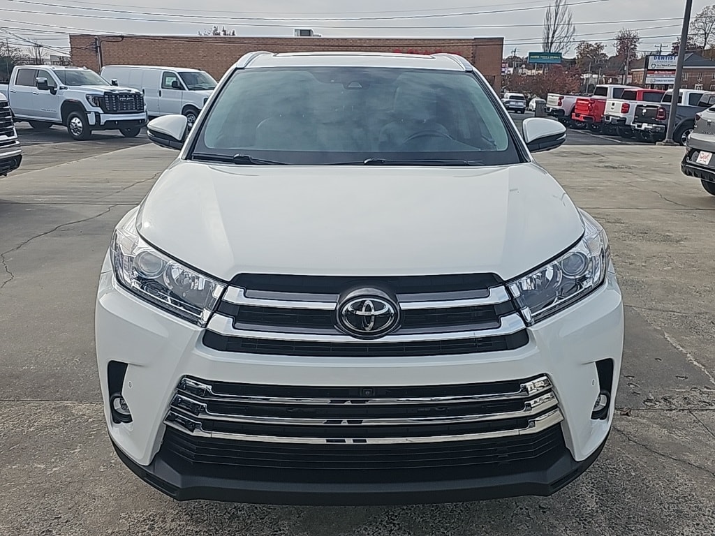 Used 2019 Toyota Highlander Limited SUV