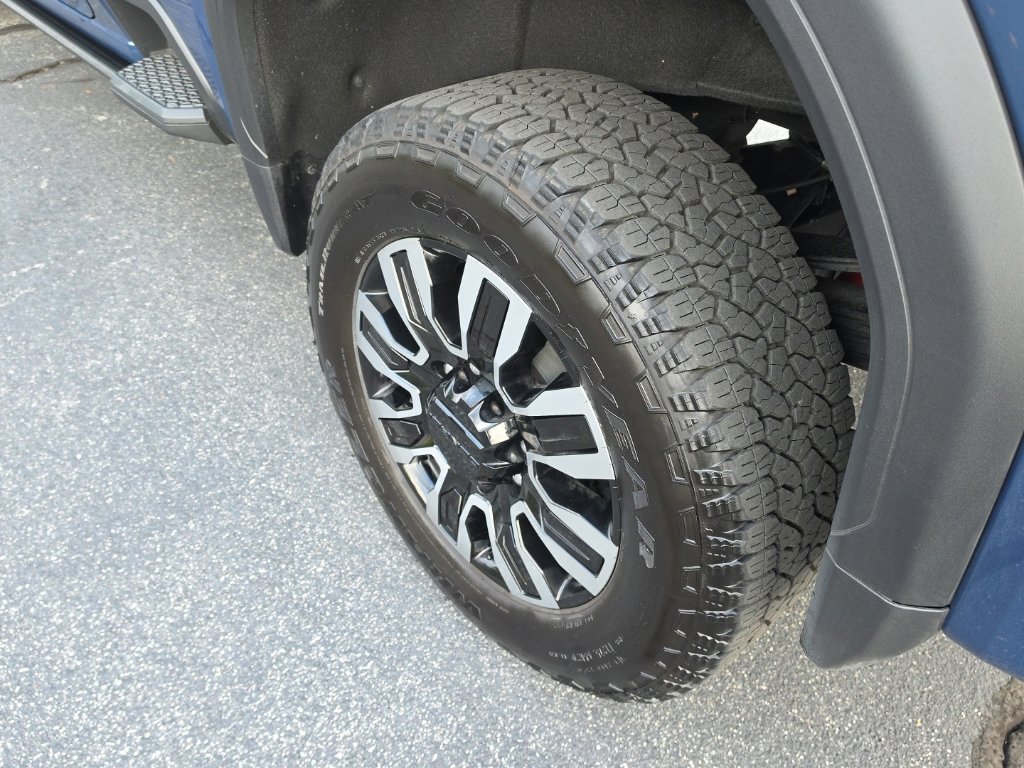 2026 GMC Sierra 2500HD Denali Ultimate - Photo 15