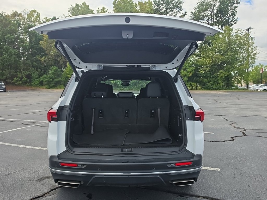 2025 Buick Enclave Preferred - Photo 11