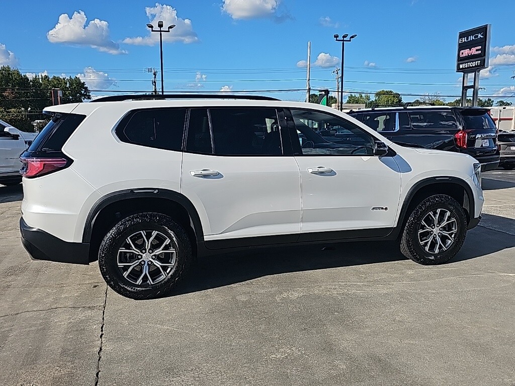 2024 Gmc Acadia AT4 photo 2